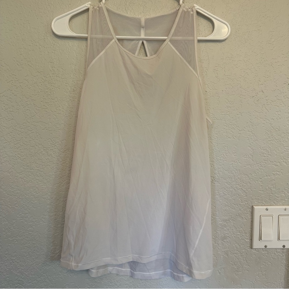 Lululemon‎ White Mesh Cutout Tank Size 4
